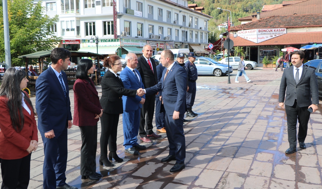 KAYMAKAMIMIZ SN. SERCAN YILDIZ 09.10.2023 TARİHİ İLE GÖREVE BAŞLADI.