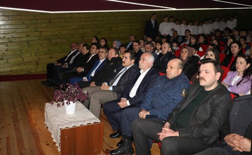 KAYMAKAMIMIZ SN. ATABERK ALTUN "12 MART İSTİKLÂL MARŞI'NIN KABULÜ VE MEHMET AKİF ERSOY'U ANMA GÜNÜ" PROGRAMINA KATILDI.